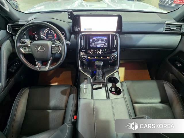 Lexus LX id 4272283 из Китая 16