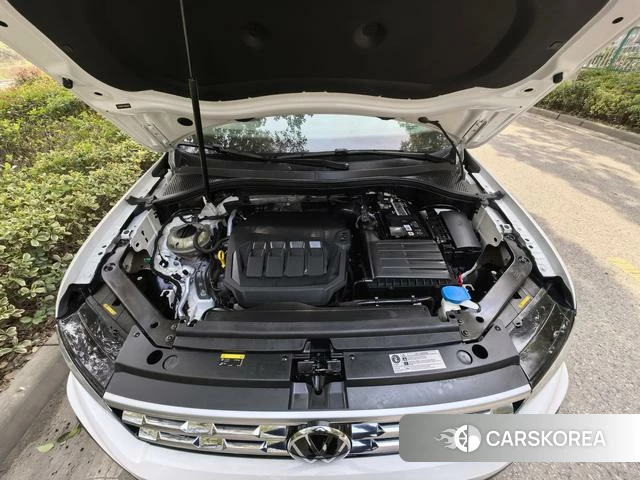 Volkswagen Tiguan L id 4277816 из Китая 16