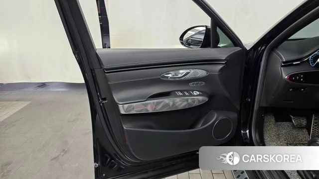 Genesis GV70 id 4657247 из Кореи 16