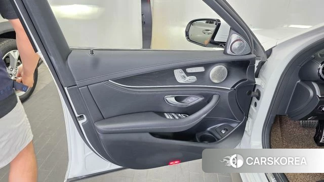 Mercedes-Benz E-Class W213 id 4446149 из Кореи 16
