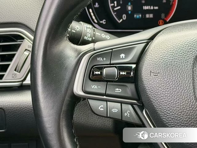 Honda Accord id 3890791 из Китая 16