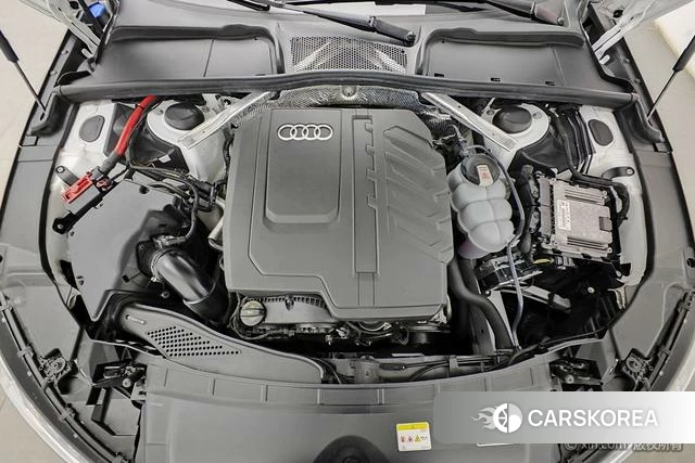 Audi A4L id 4334867 из Китая 16