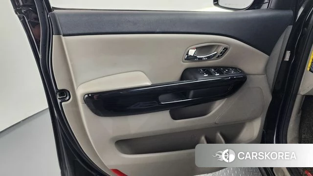 Kia The New Carnival id 4794951 из Кореи 16