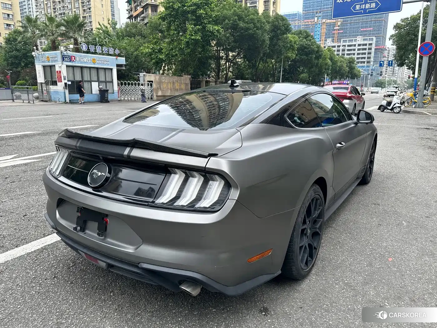 Ford Mustang id 4538693 из Китая 16