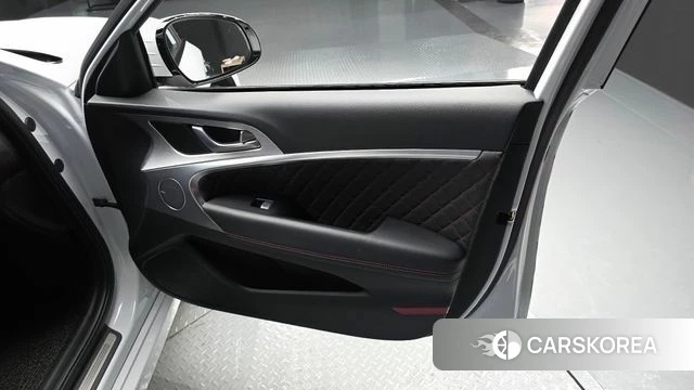 Genesis G70 id 4482956 из Кореи 16