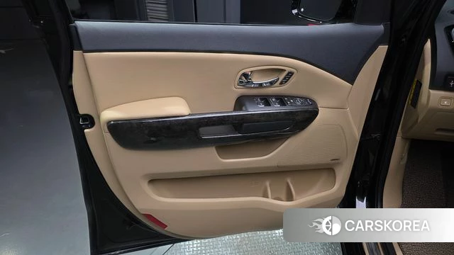 Kia The New Carnival id 4551442 из Кореи 16