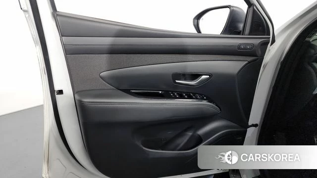 Hyundai The New Tucson (NX4) id 4194449 из Кореи 16