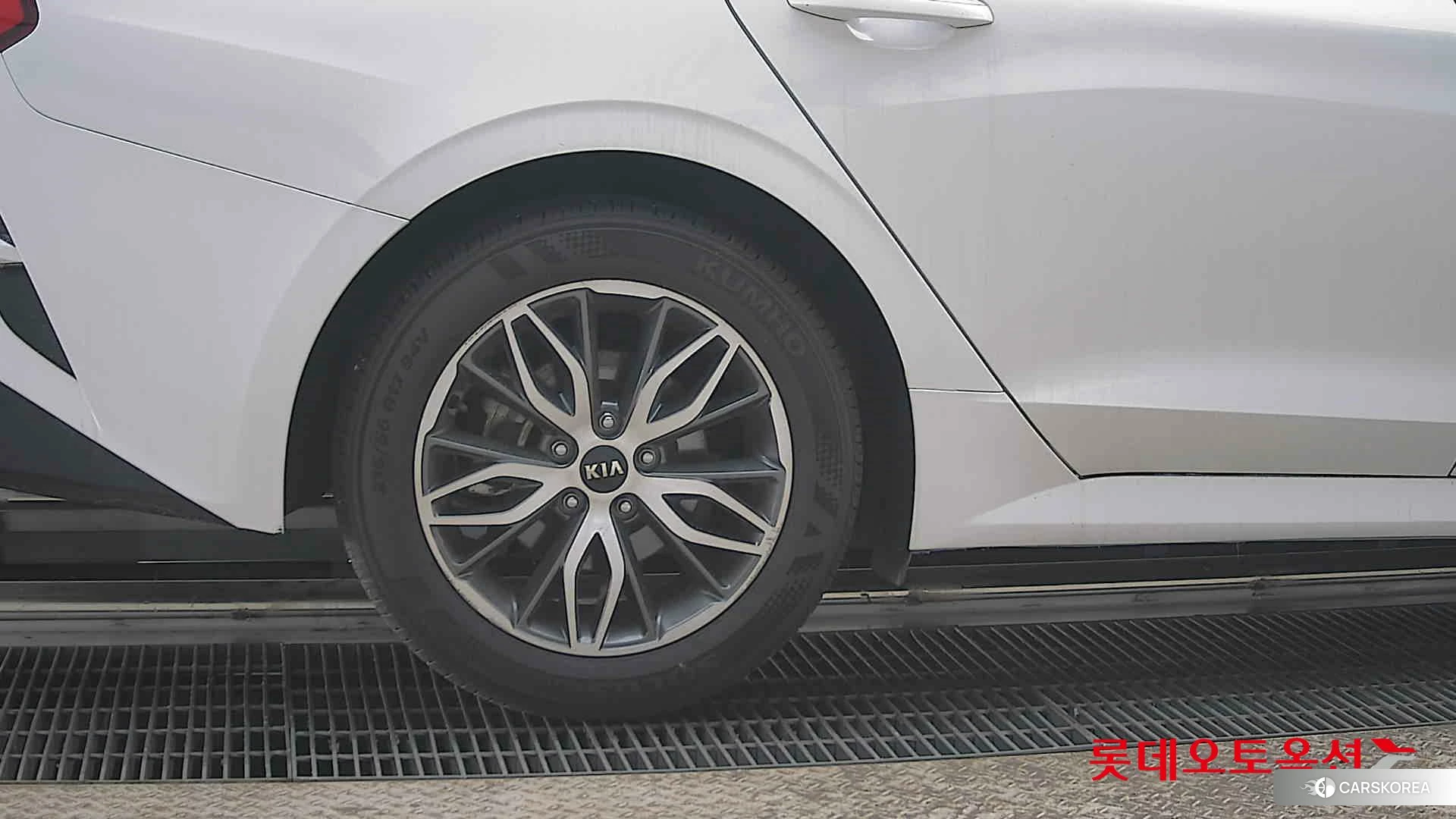 Kia K5 id 3888418 из Кореи 16