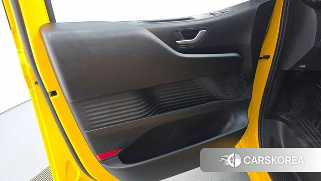 Hyundai Staria id 4539569 из Кореи 16