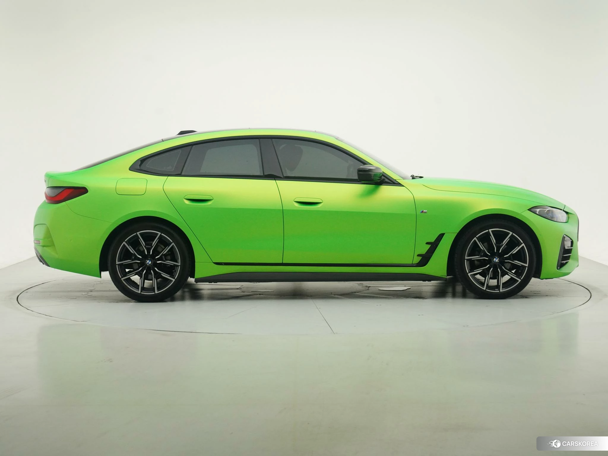 BMW 4 series id 4498556 из Китая 16