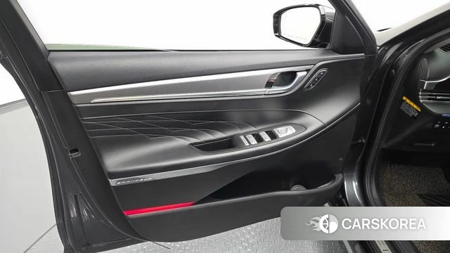 Hyundai The New Grandeur IG Hybrid id 4424160 из Кореи 16
