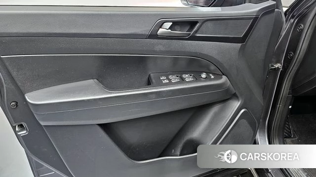 Ssangyong Rexton Sports Cannes id 4284841 из Кореи 16