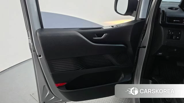 Hyundai Staria id 4724896 из Кореи 16