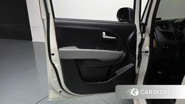 Kia The New Kia Ray id 4739809 из Кореи 16