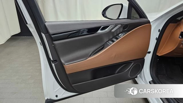 Genesis G80 (RG3) id 4202850 из Кореи 16