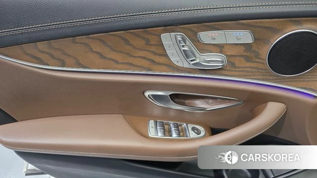 Mercedes-Benz E-Class W213 id 4632141 из Кореи 16