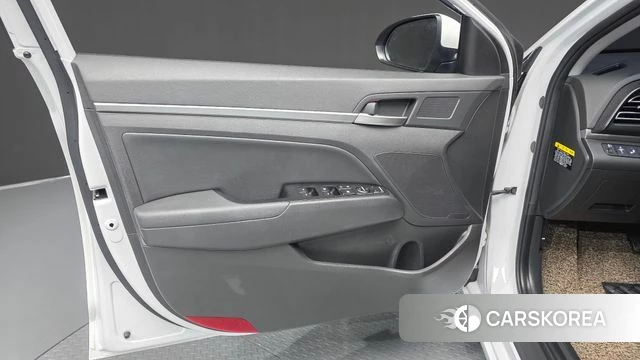 Hyundai The New Avante AD id 4345297 из Кореи 16