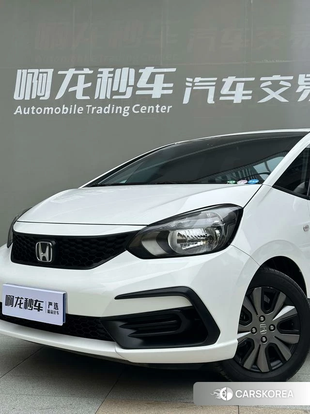 Honda Fit id 4348652 из Китая 16