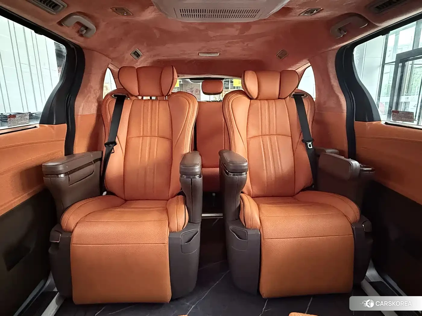 Toyota Sienna id 4548079 из Китая 16