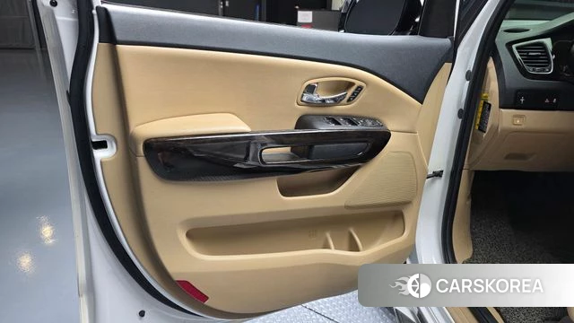 Kia The New Carnival id 4698722 из Кореи 16