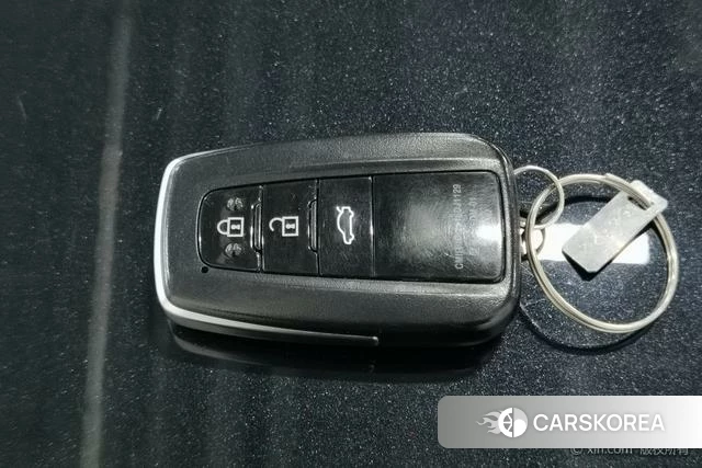 Toyota Camry id 4314001 из Китая 16