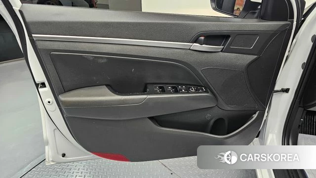 Hyundai The New Avante AD id 4403131 из Кореи 16