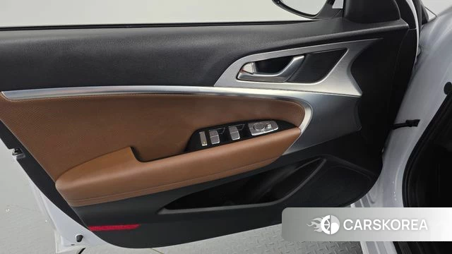 Genesis G70 id 4435623 из Кореи 16