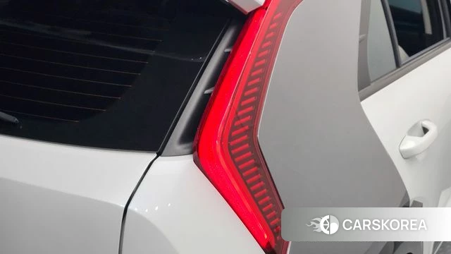 Kia Di Ol Nu Niro id 4550109 из Кореи 16
