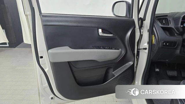 Kia The New Kia Ray id 4369432 из Кореи 16