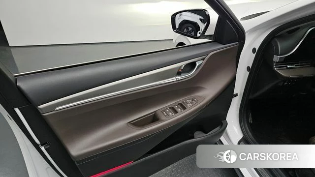 Hyundai The New Grandeur IG Hybrid id 4324297 из Кореи 16