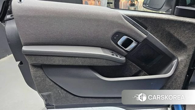 BMW i3 id 4304891 из Кореи 16