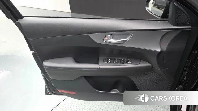 Kia The New K3 2nd generation id 4872095 из Кореи 16