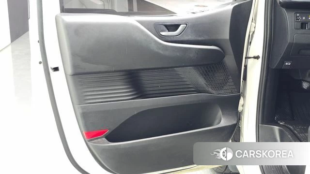 Hyundai Staria id 4768804 из Кореи 16