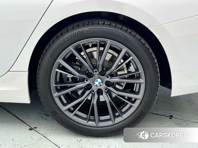 BMW 3 series id 4335822 из Китая 16