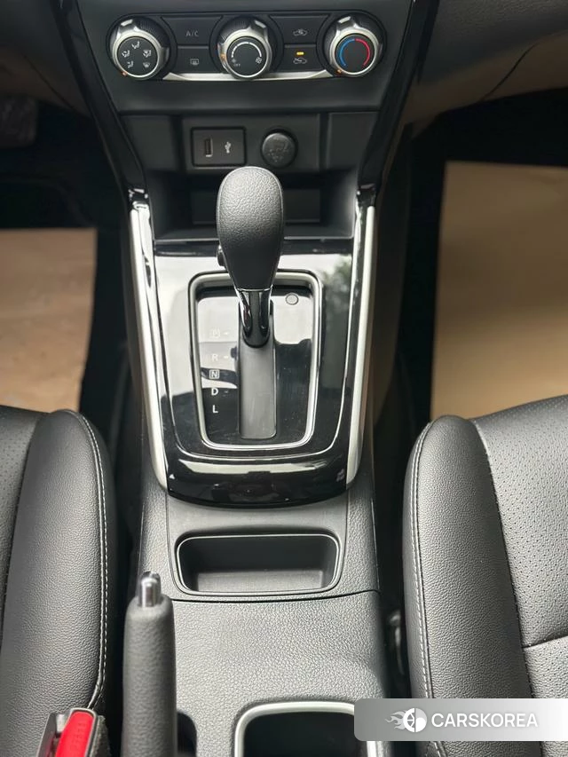 Nissan Xuan Yi id 4235732 из Китая 16