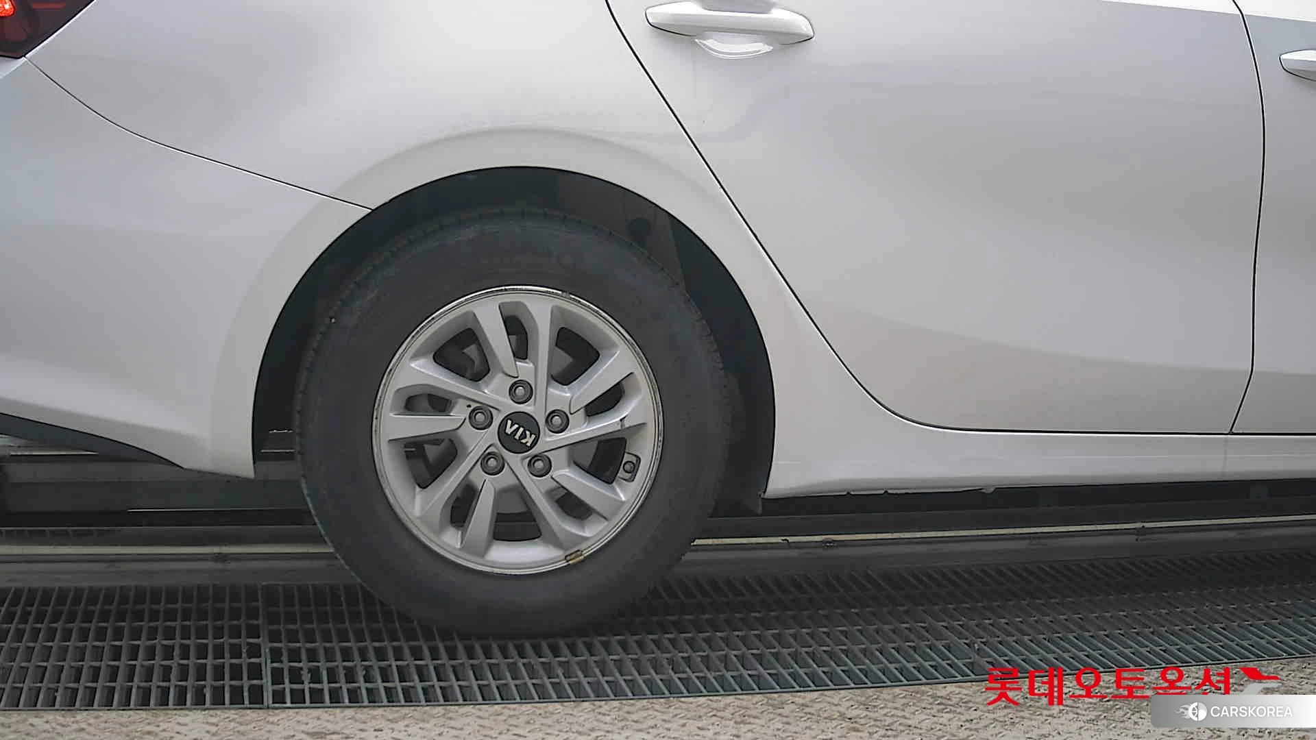 Kia K3 id 4296868 из Кореи 16