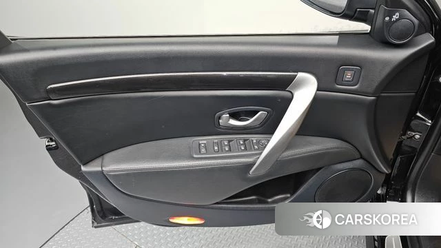 Renault Korea (Samsung) SM7 Nova id 4837178 из Кореи 16
