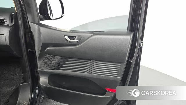 Hyundai Staria id 4506172 из Кореи 16