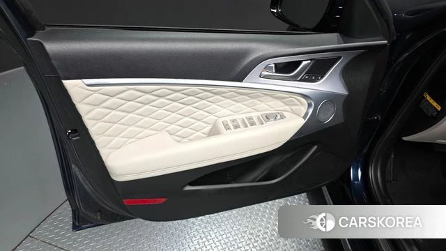 Genesis G70 id 4317737 из Кореи 16