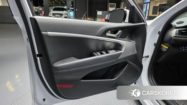 Genesis G70 id 4477384 из Кореи 16