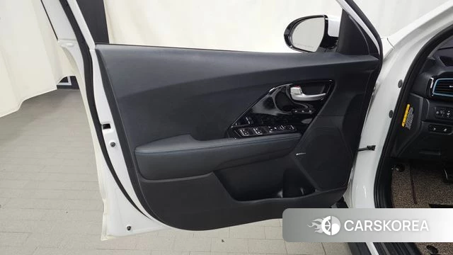 Kia Niro EV id 4435616 из Кореи 16