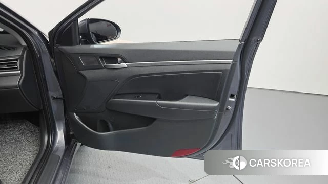 Hyundai The New Avante AD id 4363320 из Кореи 16