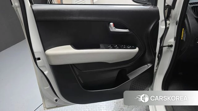 Kia The New Kia Ray id 4618479 из Кореи 16