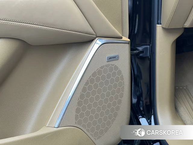 Cadillac Escalade ESCALADE id 3784152 из Китая 16