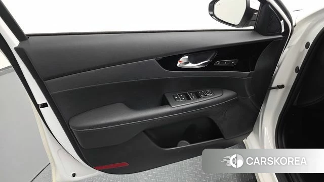 Kia The New K3 2nd generation id 4423221 из Кореи 16