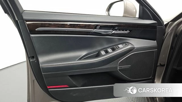 Genesis G90 id 4317981 из Кореи 16