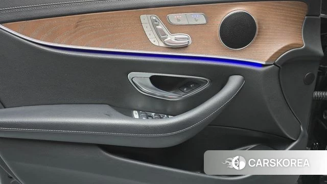 Mercedes-Benz E-Class W213 id 4446133 из Кореи 16
