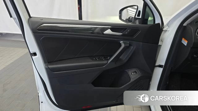 Volkswagen Tiguan second Generation id 4864403 из Кореи 16