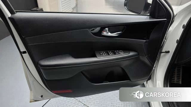 Kia The New K3 2nd generation id 4863764 из Кореи 16