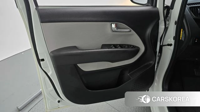 Kia The New Kia Ray EV id 4730225 из Кореи 16